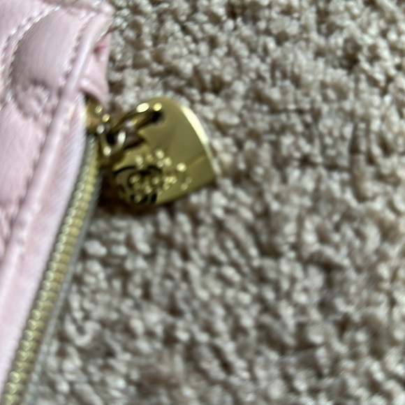 Betsy Johnson Pink Quilted Wristlet - Picture 5 of 6